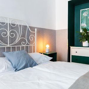 Friendhouse Apartments Starovislna
